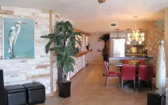 Beach Palms 109
