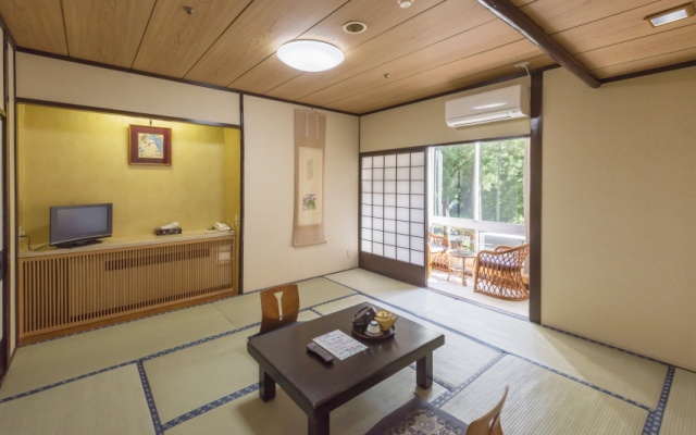 Hotels in Kaga