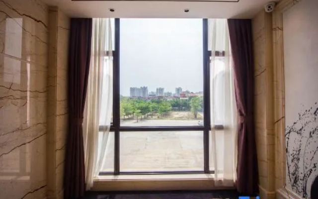 Hotels in Dongguan