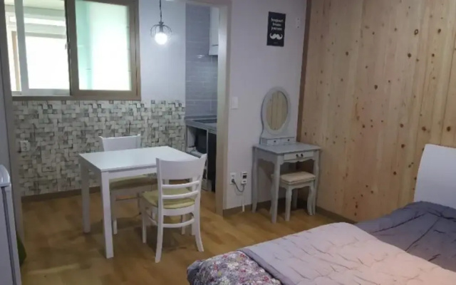 Cheongdo Persimmon Ville Pension