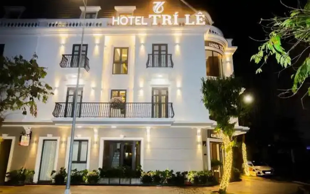 Hotel Trí Lê PREMIER
