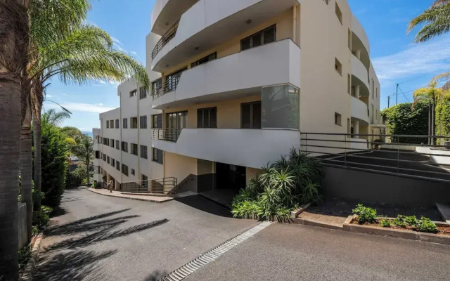 Hotels in Calheta