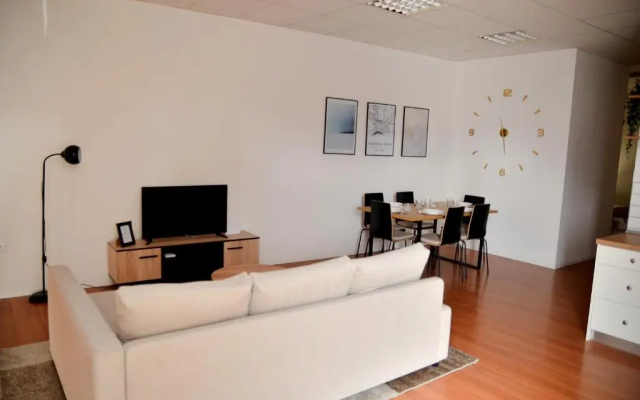 Studio D&T