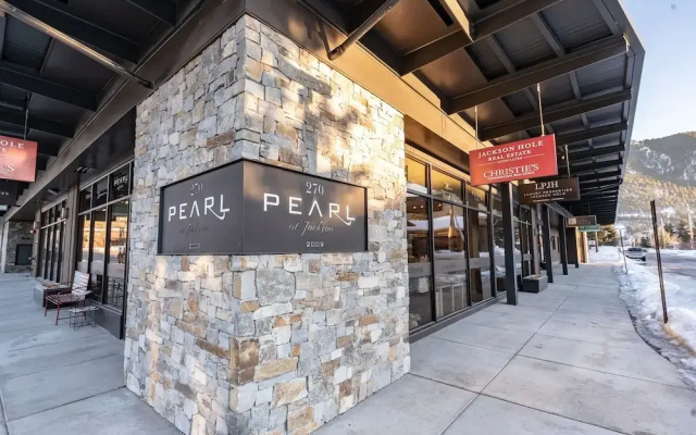 Pearl Penthouse by Jackson Vacations