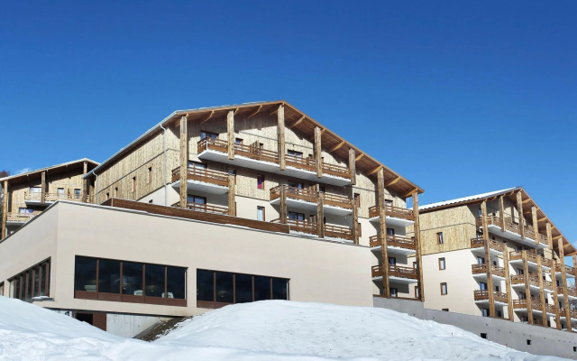 Apartment in the active Pra Loup and Espace Lumière
