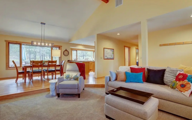 16 Yellow Pine 3 Bedroom Home by RedAwning