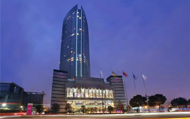 Crowne Plaza Wuxi City Center by IHG