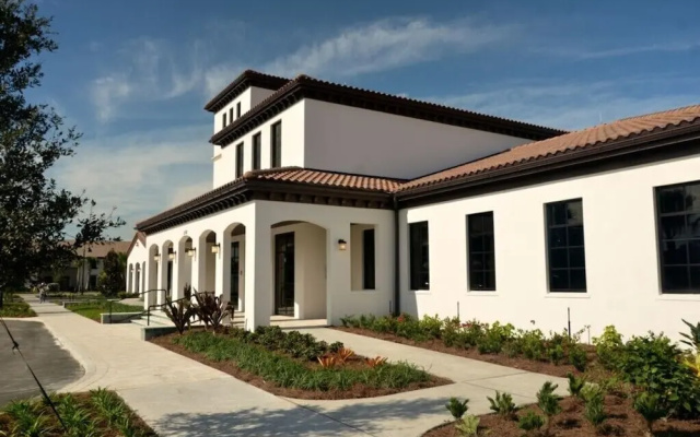 9005rs Luxury 6 Bed Villa With Pool
