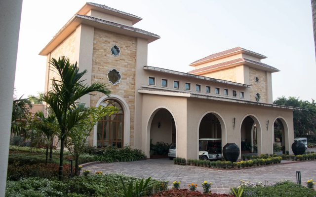 Ibiza The Fern Resort and Spa Kolkata