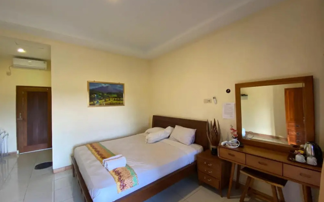 Borobudur Karanganyar House