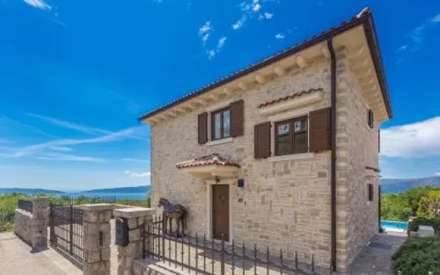 Villa Cavallo