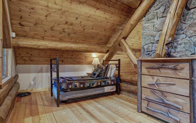 Pine Forest Lodge