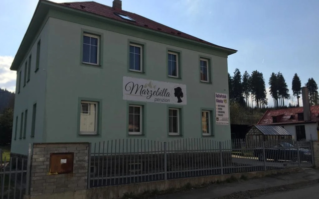 Guest House Marzebilla Pernink