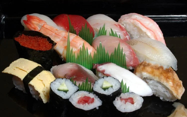 Sushi And Hotel Tsuneten