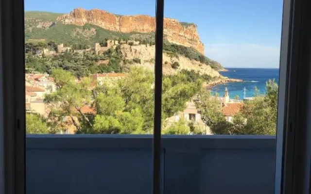 Cassis Le 180°
