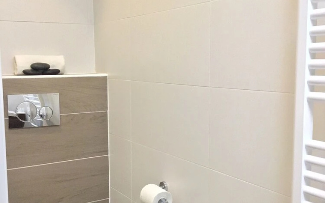 Euro Apartments