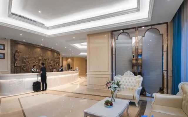Vienna Hotel (Xinxian store)