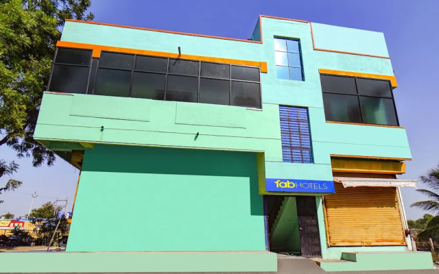 Fabexpress Ashoka Lodging