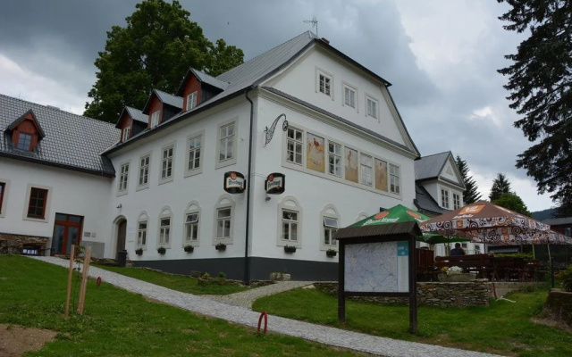 Hotýlek u Pekina