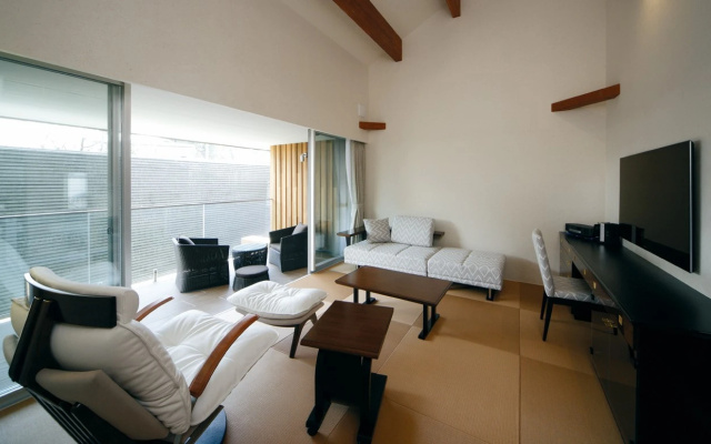 Four Seasons Yuzawa Quattro