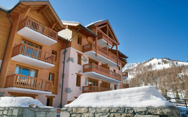 Hotels in Vars
