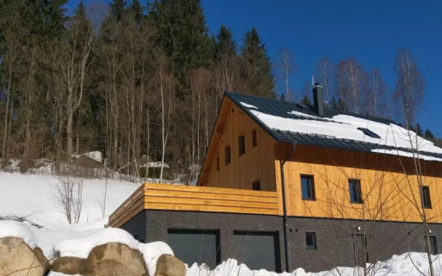 Holiday Villa in Beautiful Location