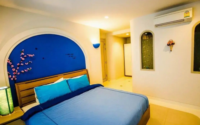 Chelona 436 Hua Hin