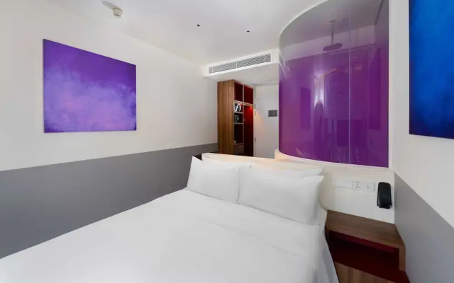 Wink Hotel