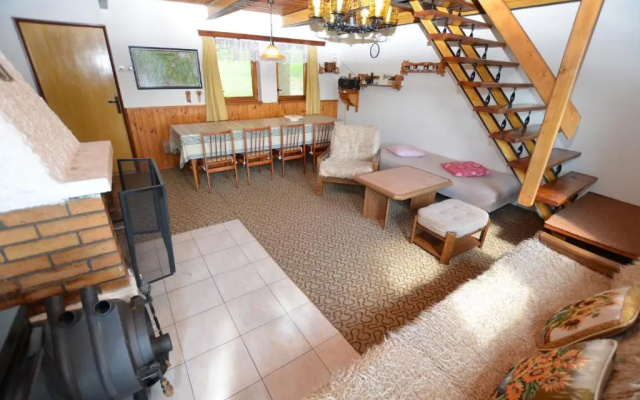 Mountain Chalet Hoja 1