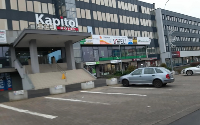 Prague apartment in Most near Golf club, aqua-hipo-autodrom in Most