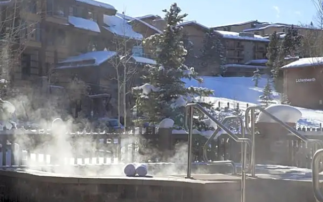 Hotels in Snowmass Village