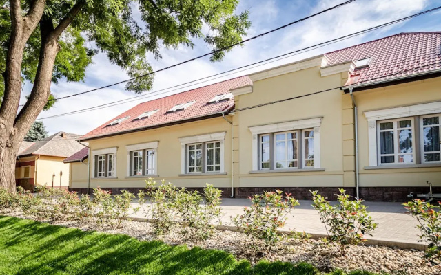 Budapest Airport Eprespark Hotel