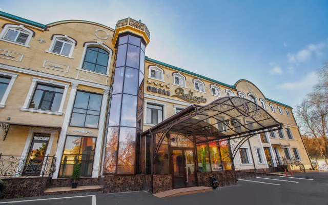 Belladzhio Hotel