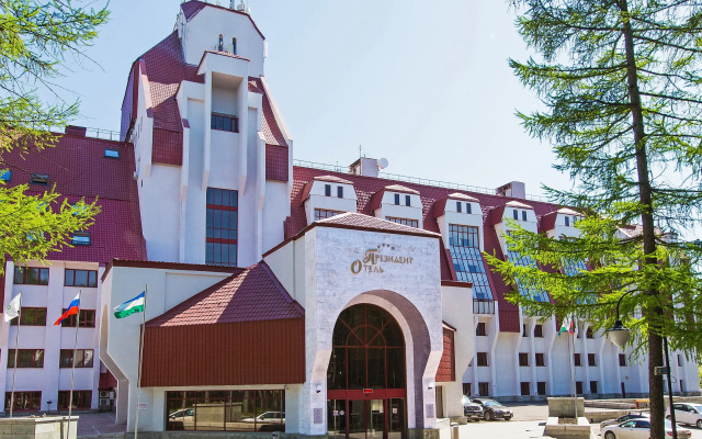 President Hotel