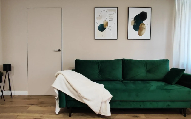 Byvshiy Nemets / House 57 Flat