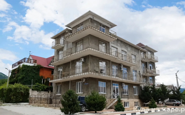 "More I Palmy" Guest House
