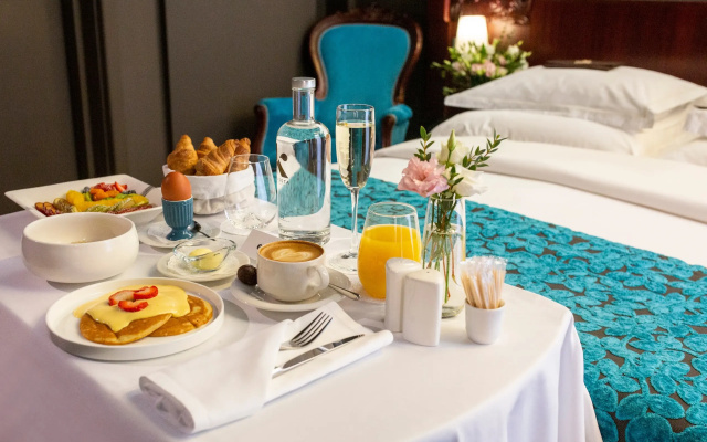 Domina Saint-Petersburg Hotel