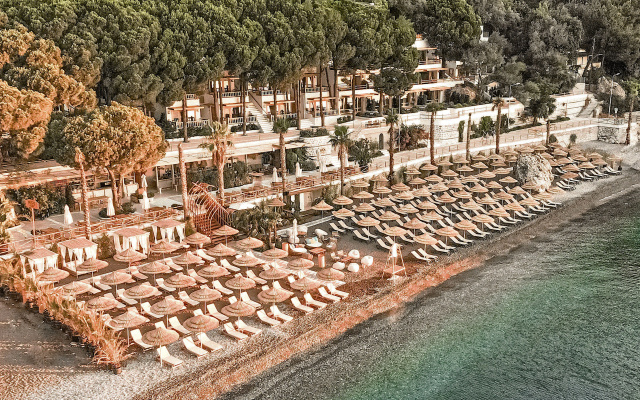 Perios Beach House Adults Only