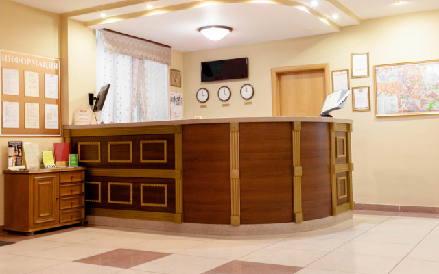 Tranzit Hotel