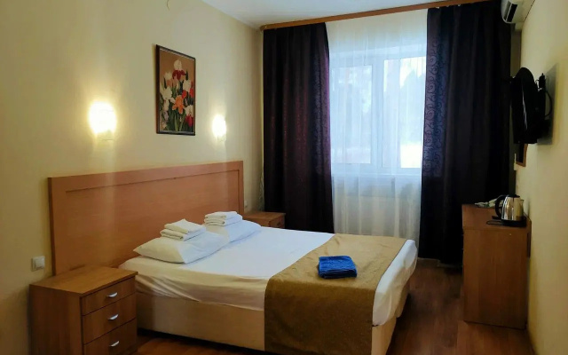 Gostinichnyj Kompleks Otkrytyj Termalnyj Bassejn Hotel