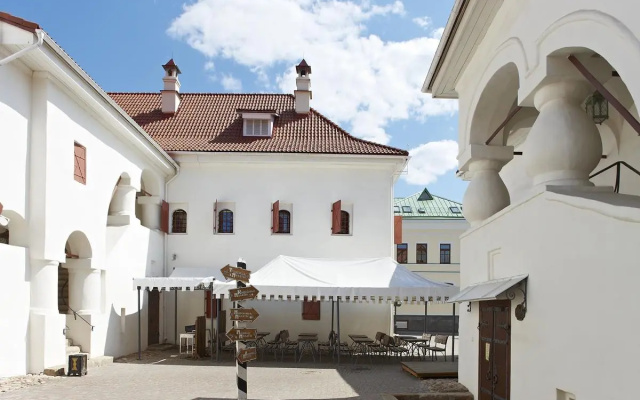 Dvor Podznoeva - Business Building Hotel