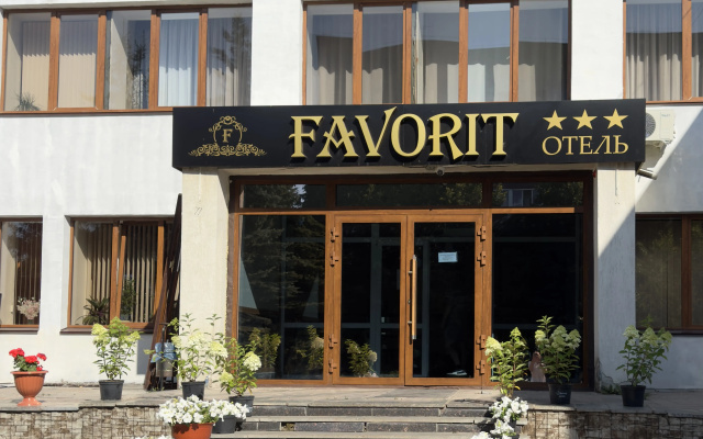 Favorit Hotel
